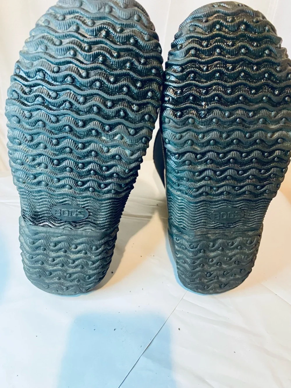 Bogs Women's Blue and Black Winter Rain Boots Size 8